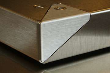 精密钣金折弯弯曲工艺中的决定因素有哪些?-中山熊猫体育·(首页)官方网站